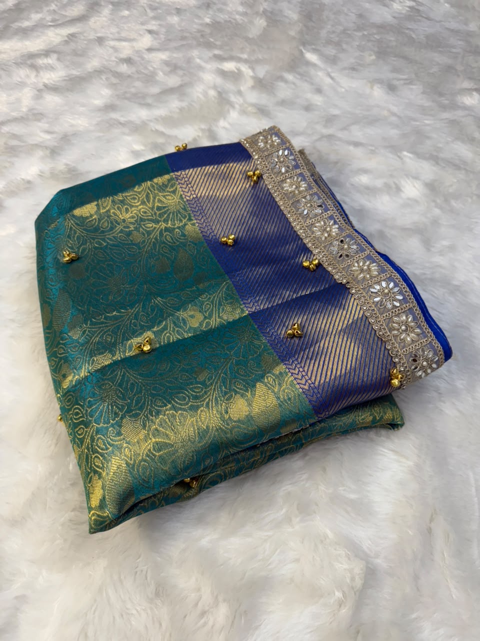 Designer Multi-Tone Gungroo Tissue Saree