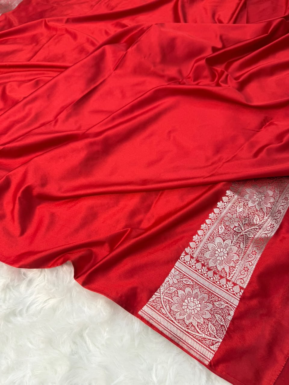 Elegant Red Mashru Katan Saree