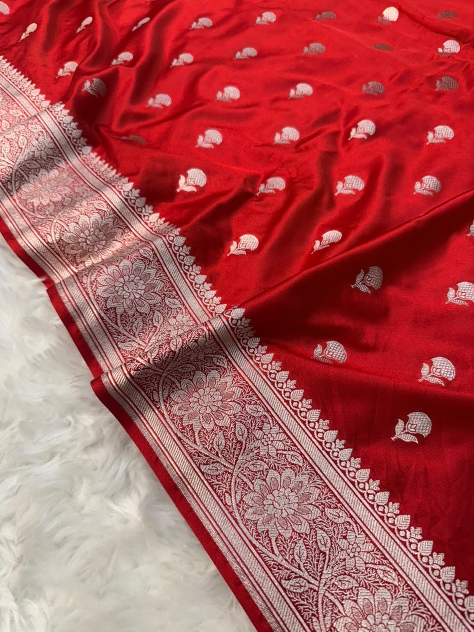 Elegant Red Mashru Katan Saree