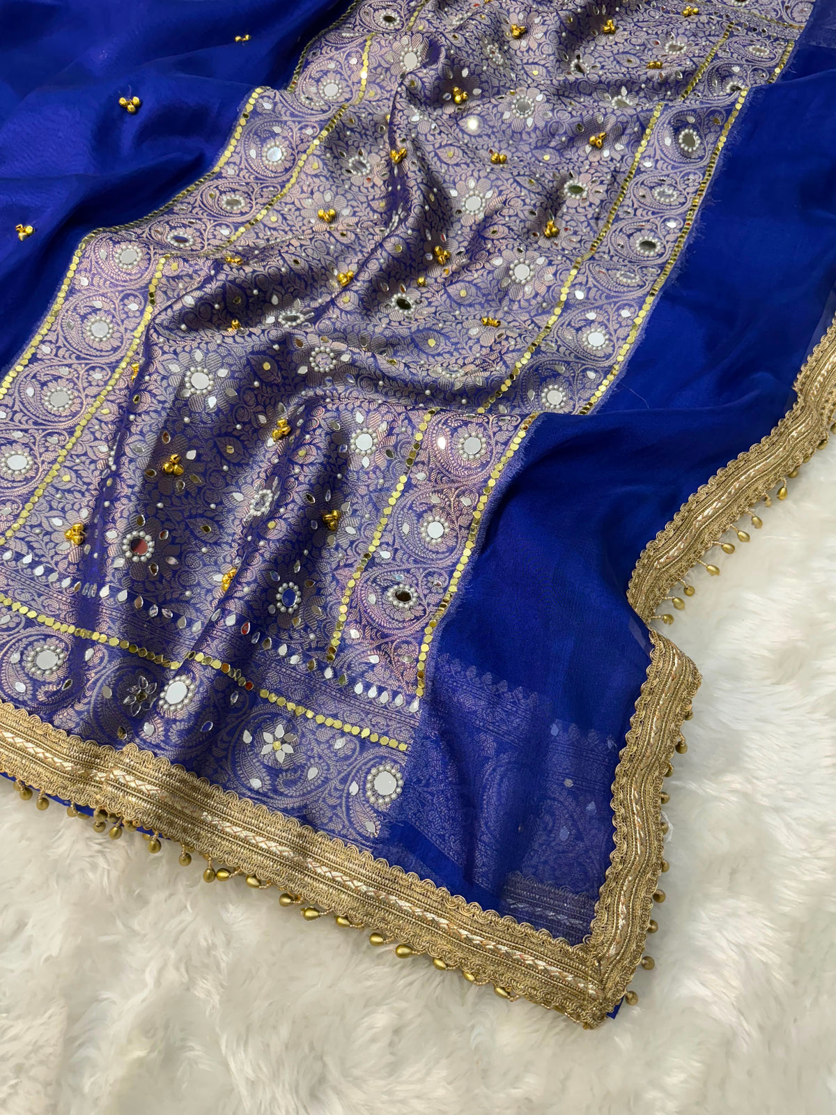 Royal Gungroo Tissue Saree