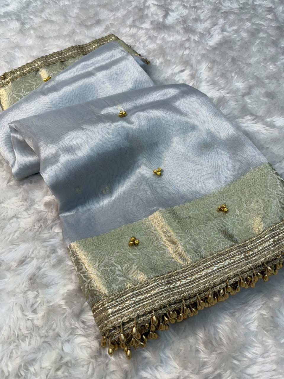 Silver & Ivory Banarasi Glass Tissue Gungroo Saree