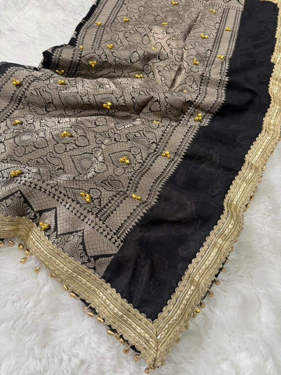 Royal Warm Silk Silver Zari Saree