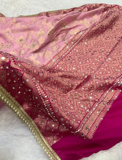 Banarasi Warm Silk Rose Jaal Saree