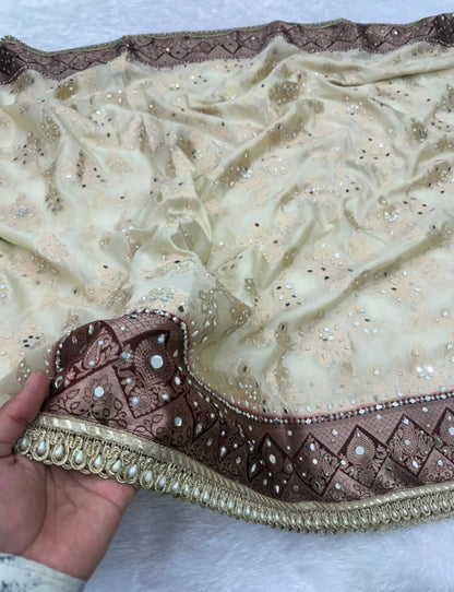 Banarasi Warm Silk Rose Jaal Saree