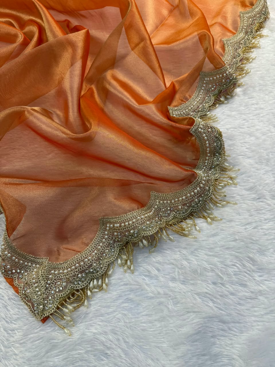 Elegant Scalloped Border Tissue Saree