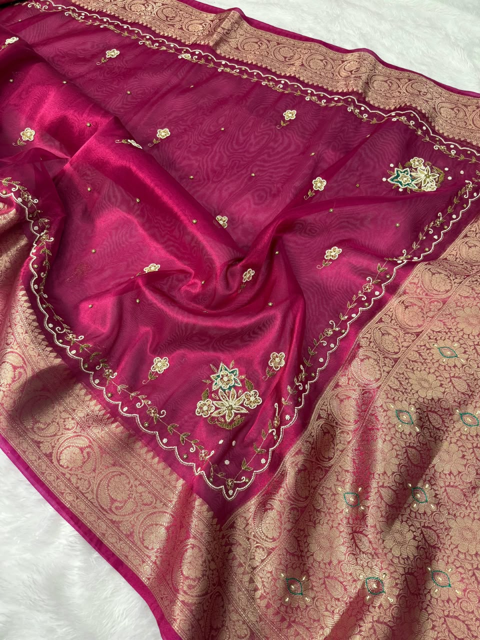 Premium Banarasi Floral Handwork Tissue Saree