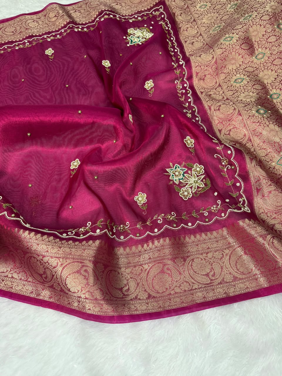 Premium Banarasi Floral Handwork Tissue Saree